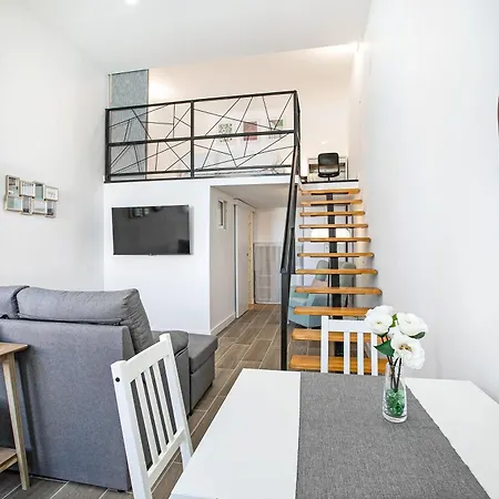 Loft El Ramonal * كانديلاريا